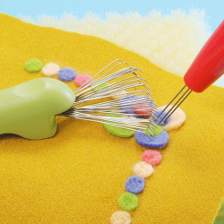 Needle Felting Claw and Mat Cleaner